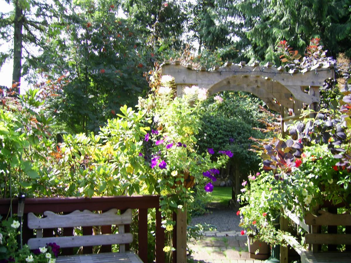 Garden House Hotell Courtenay Eksteriør bilde